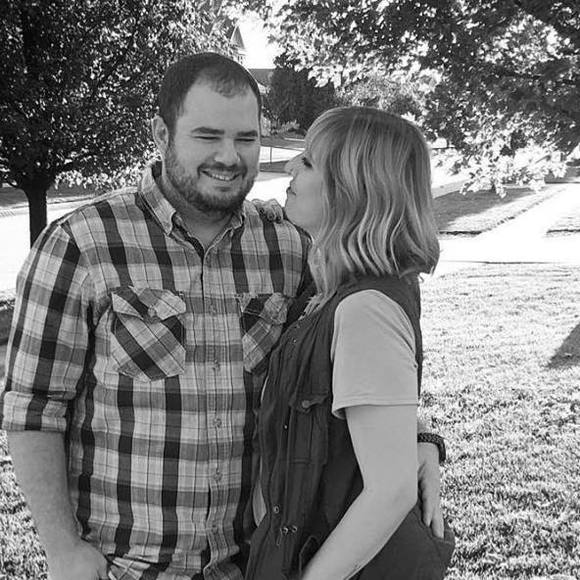 Meet your Posher, Megan - Picture 1 of 1